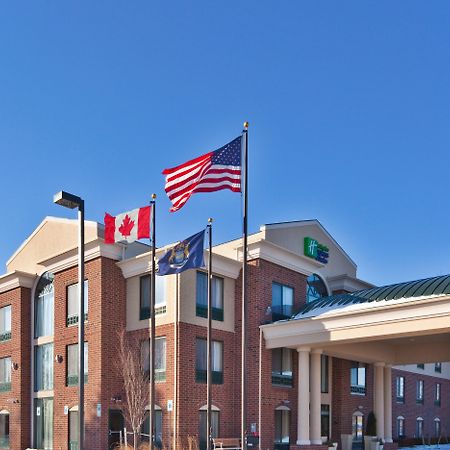 Holiday Inn Express & Suites Detroit - Novi By Ihg Kültér fotó