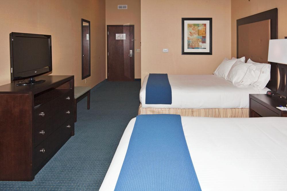 Holiday Inn Express & Suites Detroit - Novi By Ihg Kültér fotó