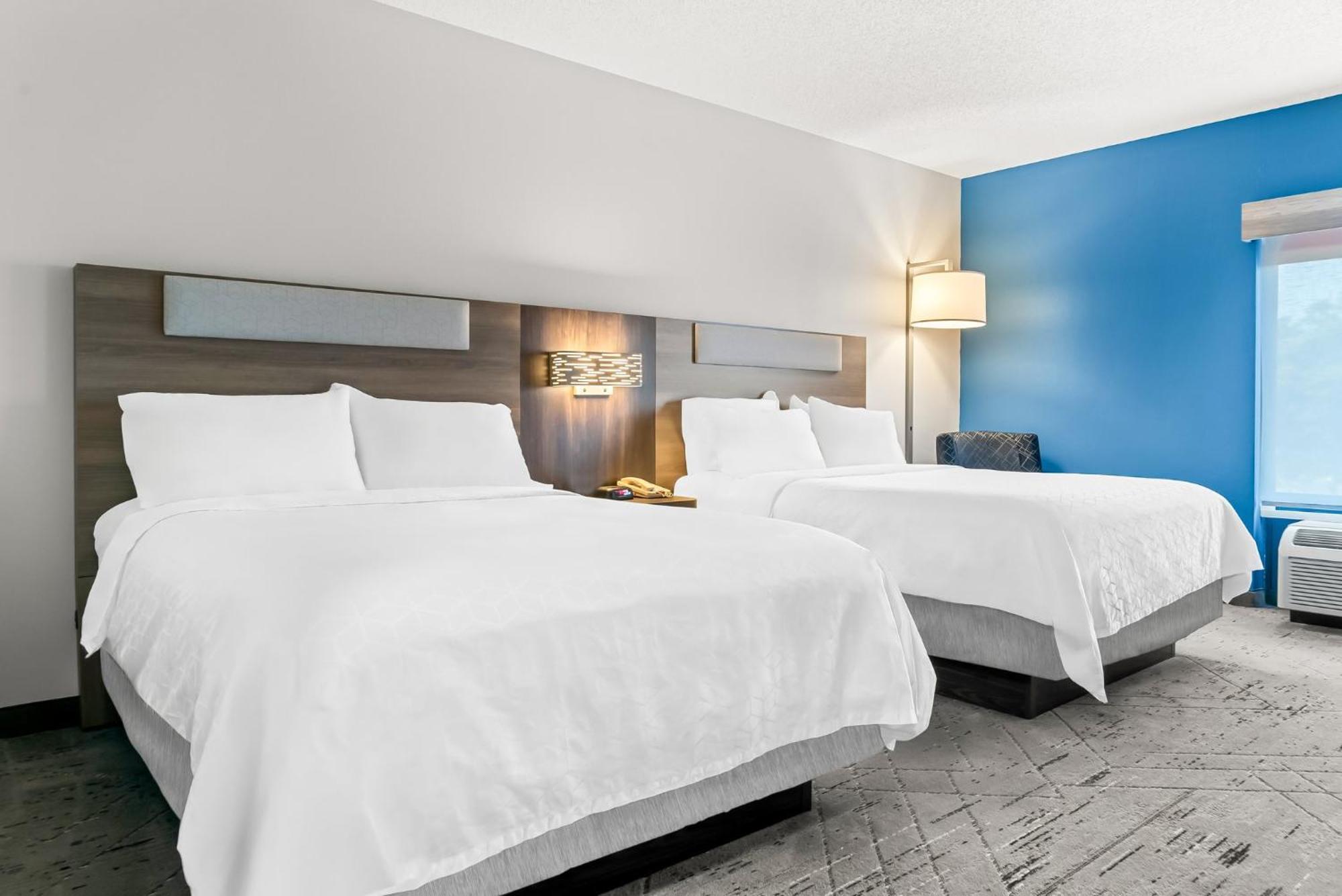 Holiday Inn Express & Suites Detroit - Novi By Ihg Kültér fotó