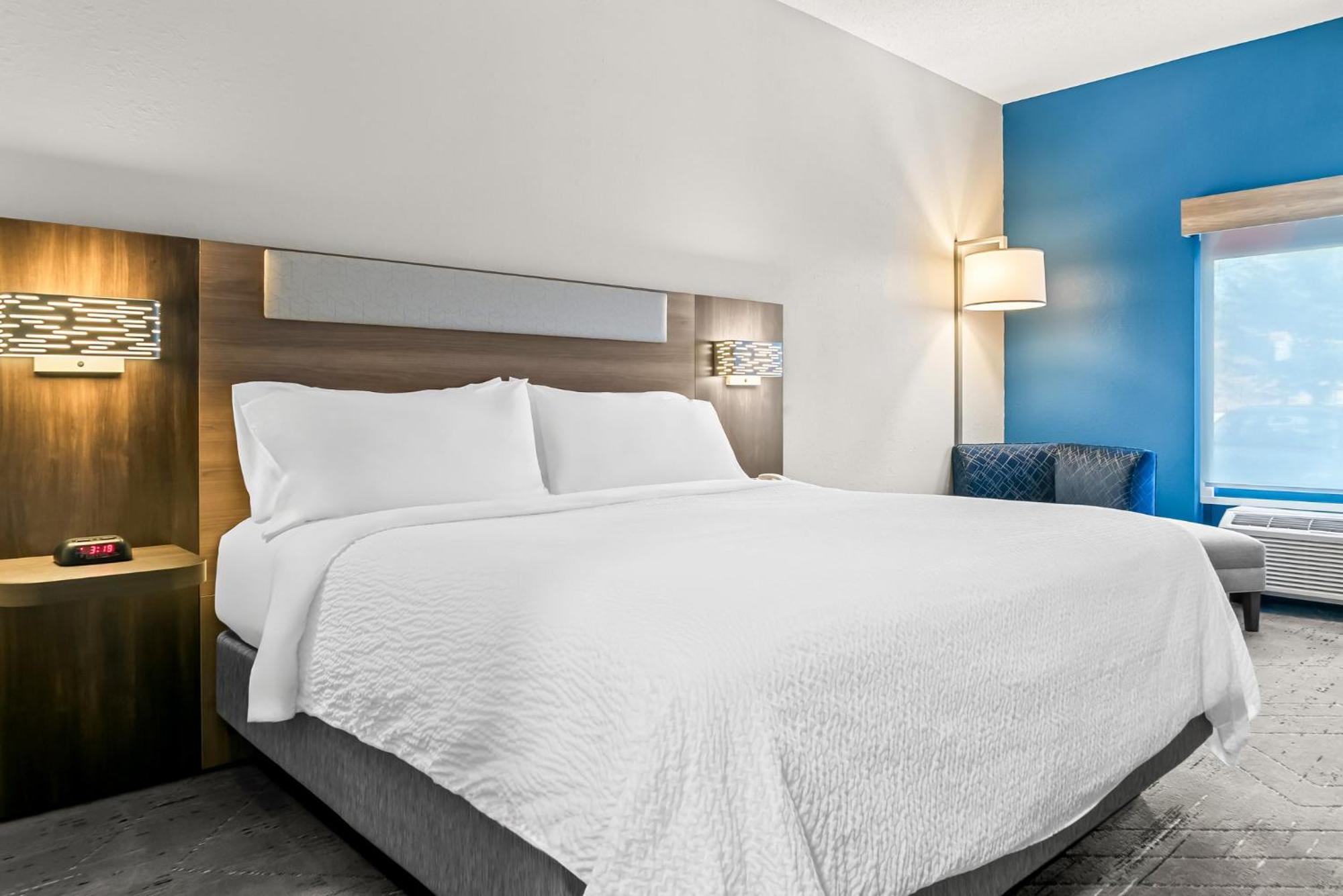 Holiday Inn Express & Suites Detroit - Novi, An Ihg Hotel Kültér fotó