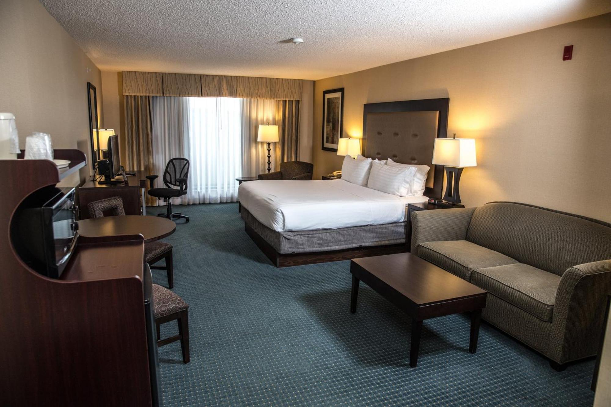 Holiday Inn Express & Suites Detroit - Novi, An Ihg Hotel Kültér fotó