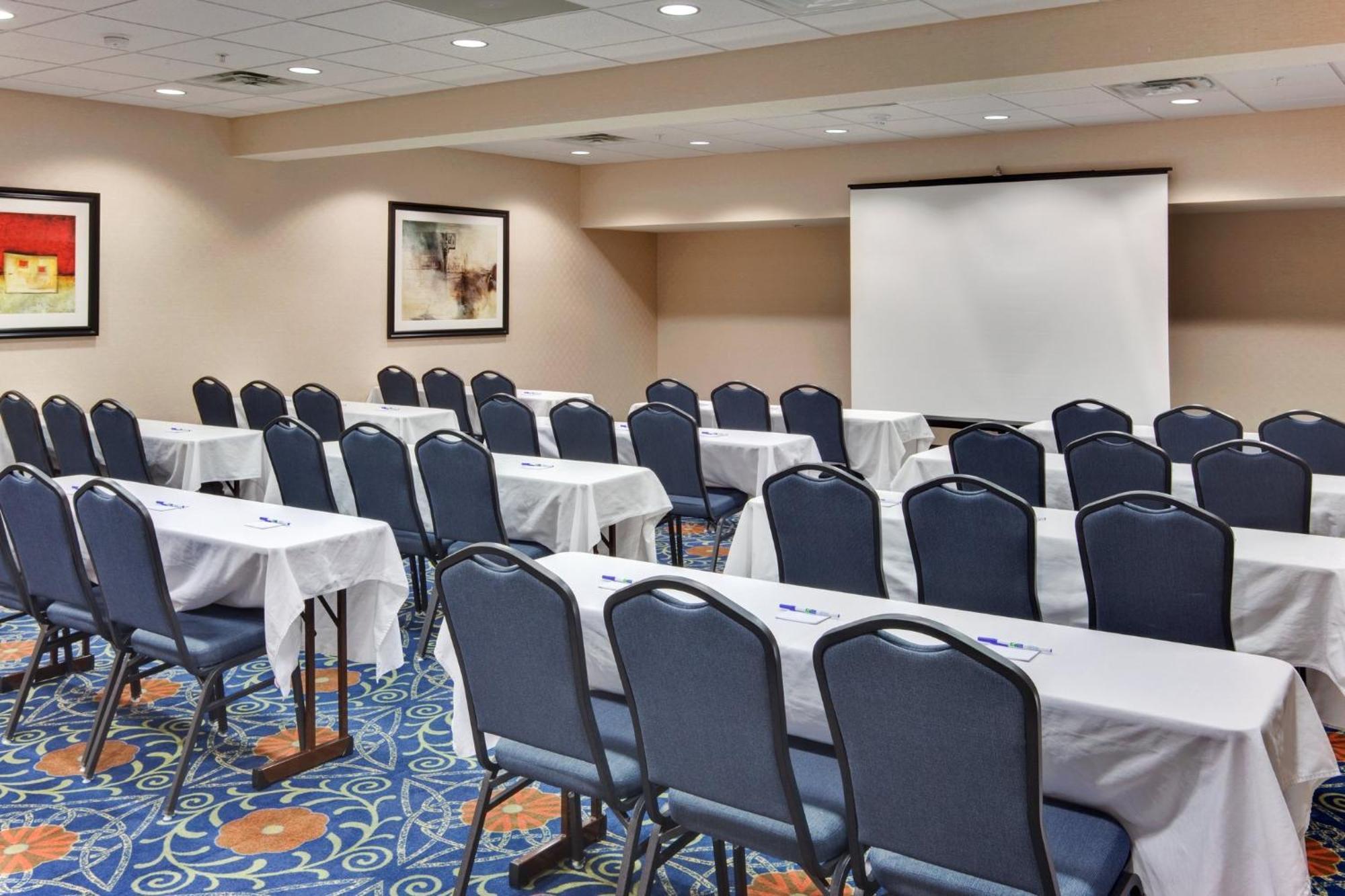 Holiday Inn Express & Suites Detroit - Novi By Ihg Kültér fotó