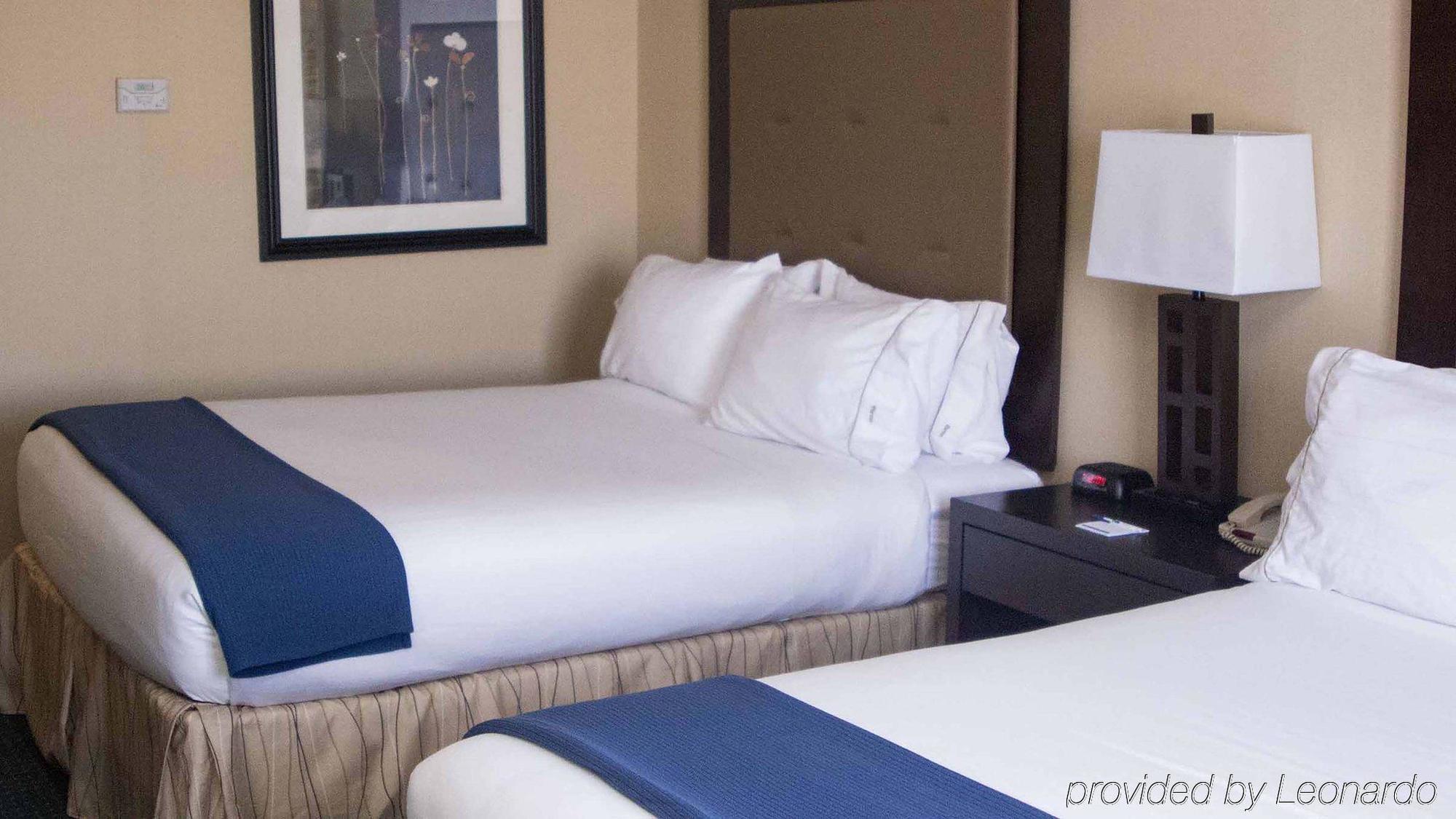 Holiday Inn Express & Suites Detroit - Novi By Ihg Kültér fotó